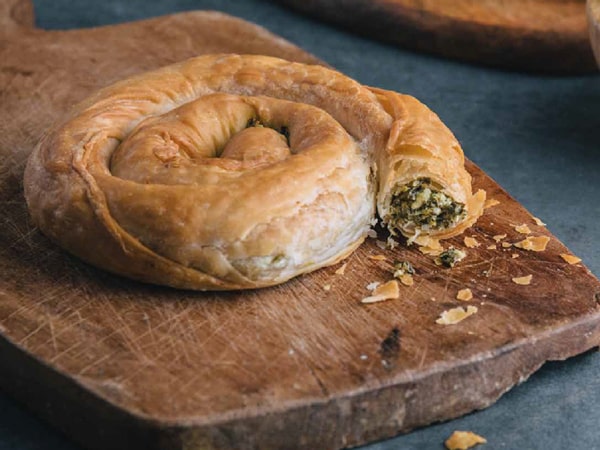 TWIST PIE WITH SPINACH-CHEESE (FROZEN)